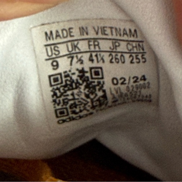 Adidas OG Samba White and Orange Sneakers - Picture 11 of 13